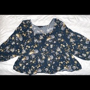 AEO Floral Cropped Blouse